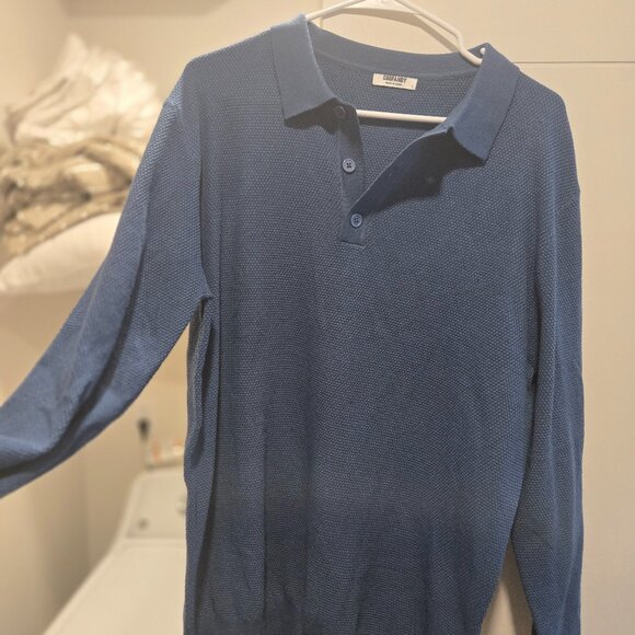2 Button Henley sweater - Picture 1 of 2